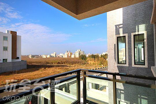 Ci Ai Ju B&B Манонг Екстериор снимка